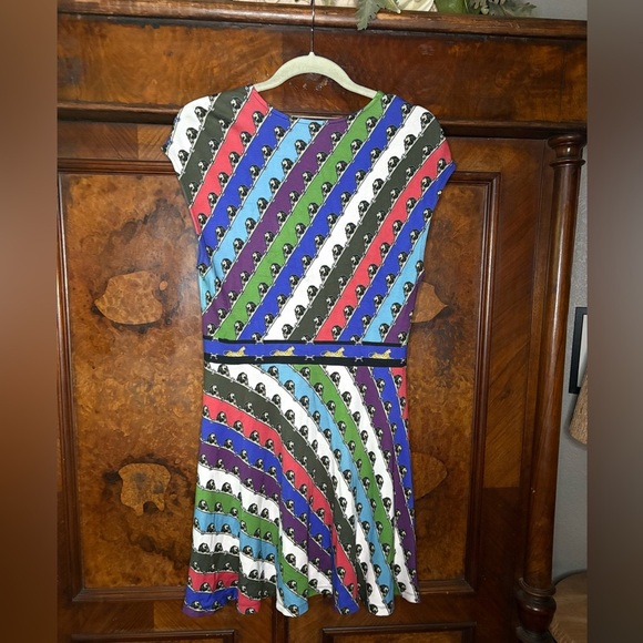 EUC Mary Katrantzou- Colorful Striped Lion and Leopard Dress. Size XL - Picture 2 of 6